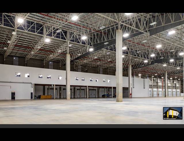 4,066M² WAREHOUSE TO LET IN AIRPORT INDUSTRIA